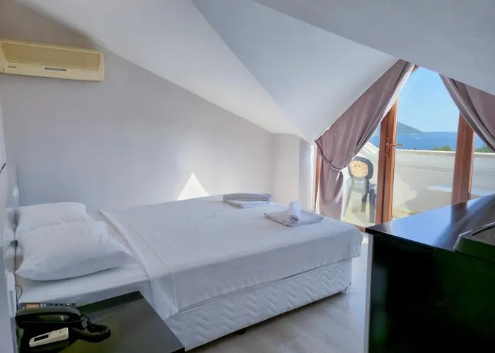 Ξενοδοχείο Habesos 3*