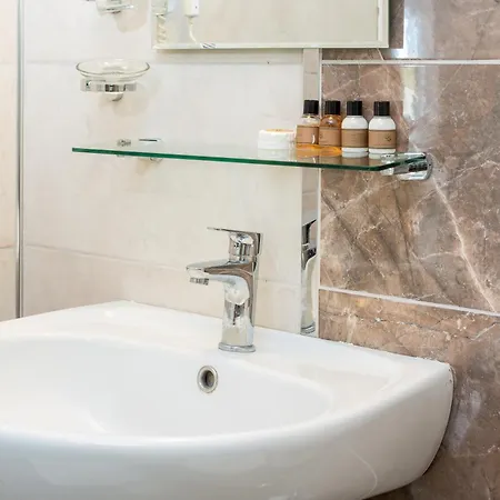 Habesos Ξενοδοχείο 3*